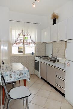 Apartments by the sea Pag - 4149