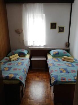 Apartments with parking space Kornić, Krk - 416