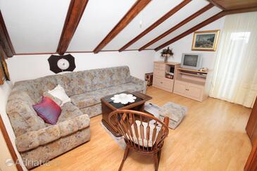 Апартаменти з паркуванням Корніч - Kornić, Крк - Krk - 416