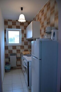 Apartmanok és szobák parkolóhellyel Vodice - 4164