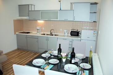 Apartmány s bazénom Šibeník - Šibenik - 4166