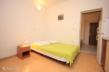 Leiligheter ved sjøen Bilo, Primosten - 4168