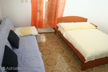 Apartmani uz more Bilo, Primošten - 4168