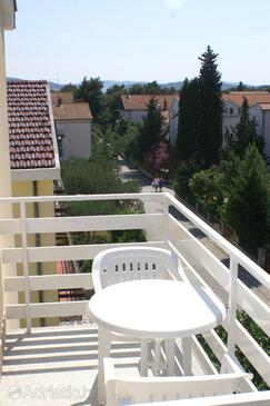 Apartments with parking space Vodice - 4172