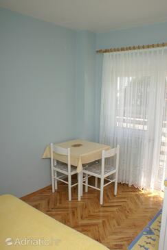 Apartments with parking space Vodice - 4172