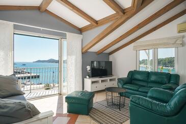 Apartments by the sea Tribunj, Vodice - 4174