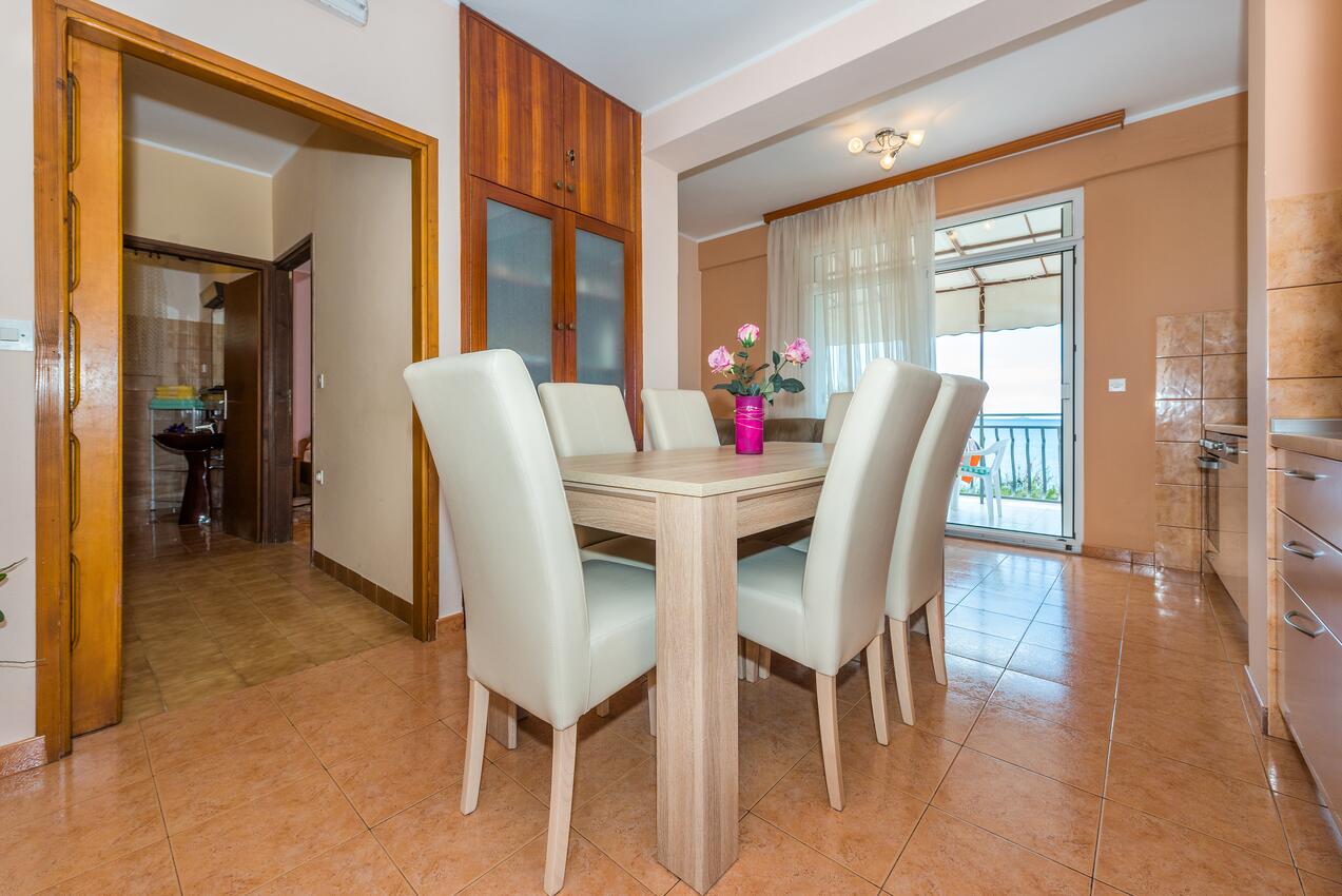 A-4176-a - Alloggi privati - Appartamenti accanto al mare Bilo, Capocesto - Primošten