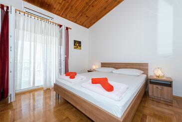 Appartementen aan zee Bilo, Primosten - 4176