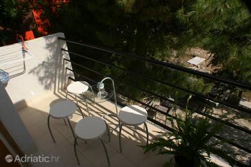 Apartments by the sea Bilo, Primošten - 4182