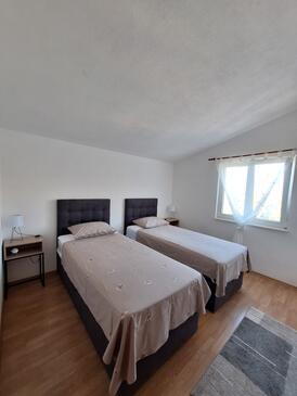 Apartments by the sea Ražanj, Rogoznica - 4185