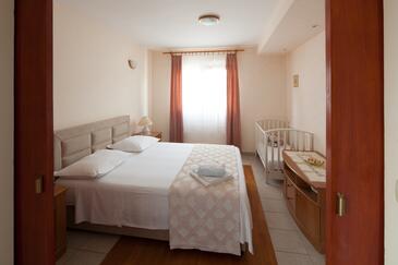 Apartmani uz more Bilo, Primošten - 4191