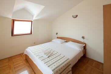 Apartmaji ob morju Bilo, Primošten - 4191