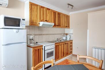 Apartments by the sea Brodarica, Šibenik - 4194