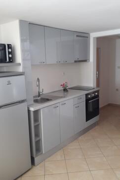 Apartments by the sea Brodarica, Šibenik - 4195