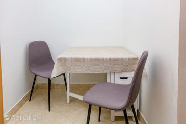 Apartamente lângă mare Vodice - 4198