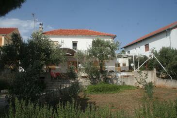 Apartments Brodarica, North Dalmatia