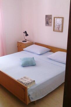 Apartmanok a tenger mellett Bilo, Primosten - 4208