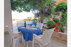 Dvosobni apartman Tribunj, Vodice (A-4211-a(