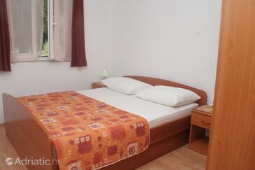 Apartmány s parkovištěm Tribunj, Vodice - 4212