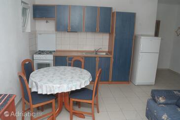 Apartmány s parkovištěm Tribunj, Vodice - 4212
