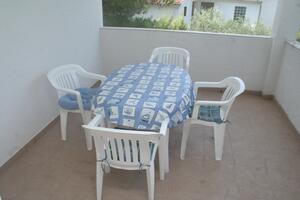 1-Zimmer-Ferienwohnung Tribunj 1-Zimmer-Ferienwohnung Tribunj, Vodice (A-4212-c)