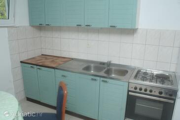 Apartmány s parkovištěm Tribunj, Vodice - 4212