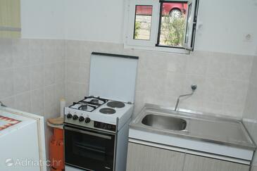 Apartments by the sea Rogoznica - 4215