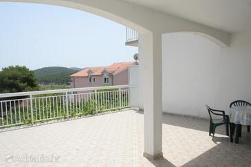 Apartments by the sea Rogoznica - 4215