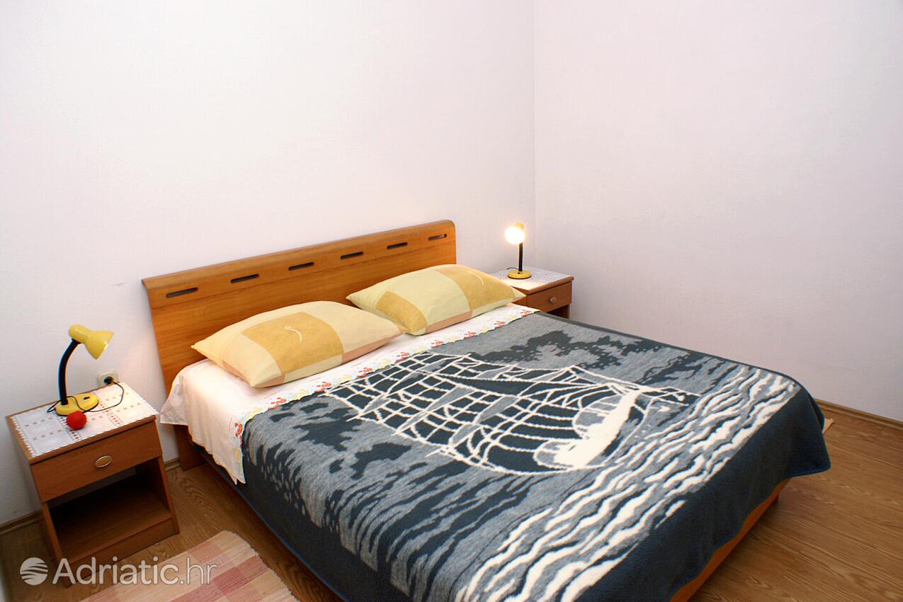 Appartamenti con parcheggio Rogosnizza - Rogoznica - 4218