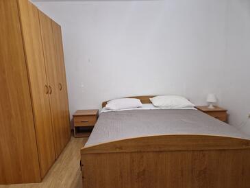 Ferienwohnungen mit Parkplatz Rogoznica - 4218