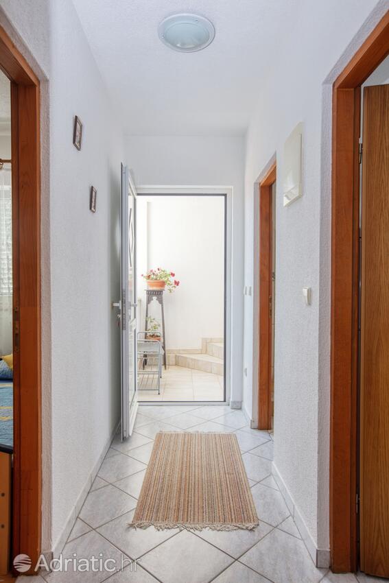 A-4219-a - Privátní ubytování - Apartmány s parkovištěm Zablaće, Šibenik