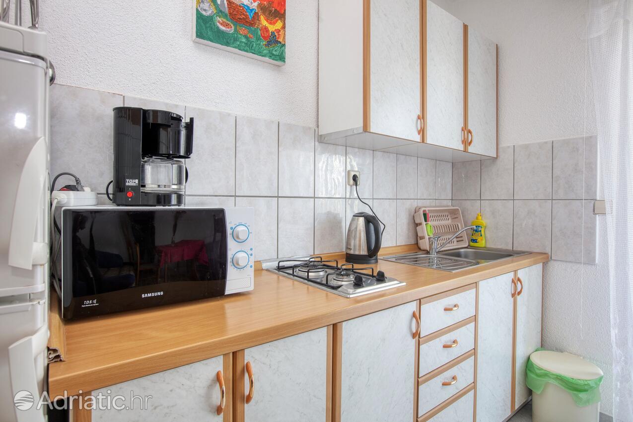 A-4219-a - Privátní ubytování - Apartmány s parkovištěm Zablaće, Šibenik