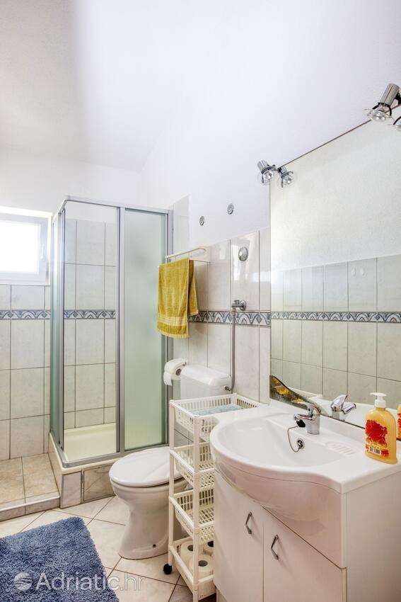 A-4219-c - Privátní ubytování - Apartmány s parkovištěm Zablaće, Šibenik