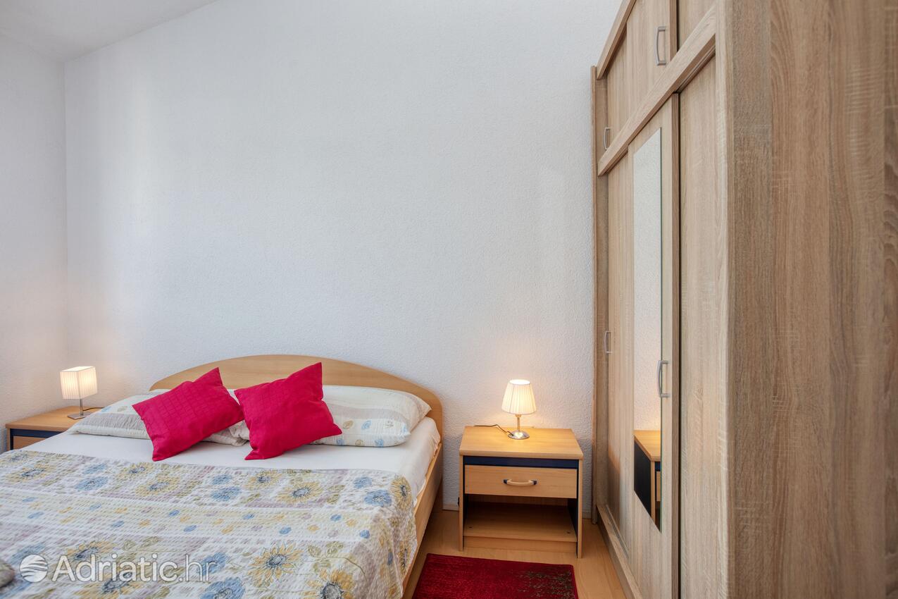 A-4219-c - Privátní ubytování - Apartmány s parkovištěm Zablaće, Šibenik