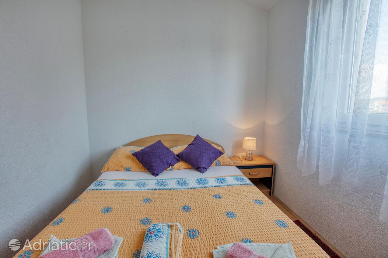 A-4219-c - Privátní ubytování - Apartmány s parkovištěm Zablaće, Šibenik