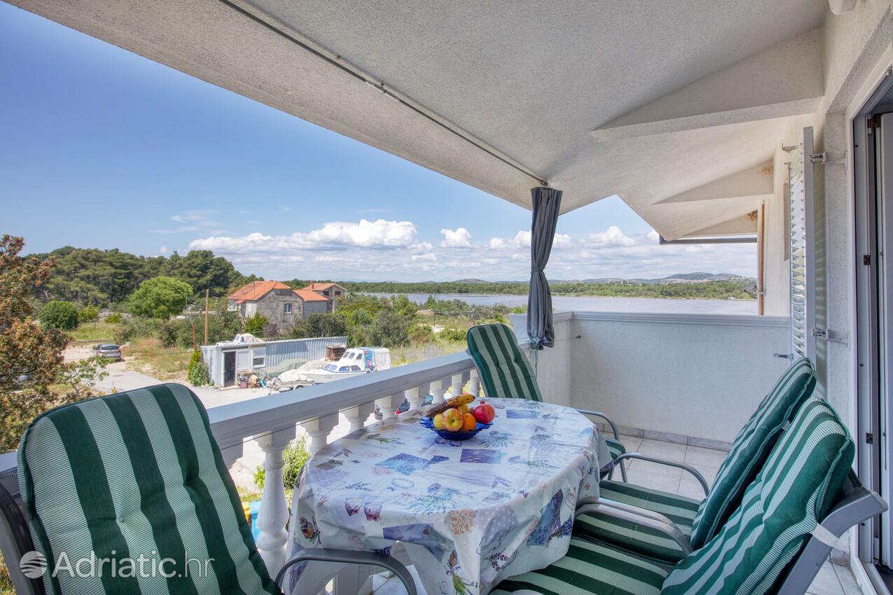 A-4219-c - Privátní ubytování - Apartmány s parkovištěm Zablaće, Šibenik