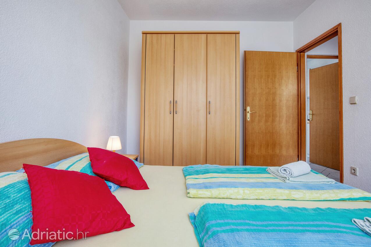 A-4219-d - Privátní ubytování - Apartmány s parkovištěm Zablaće, Šibenik