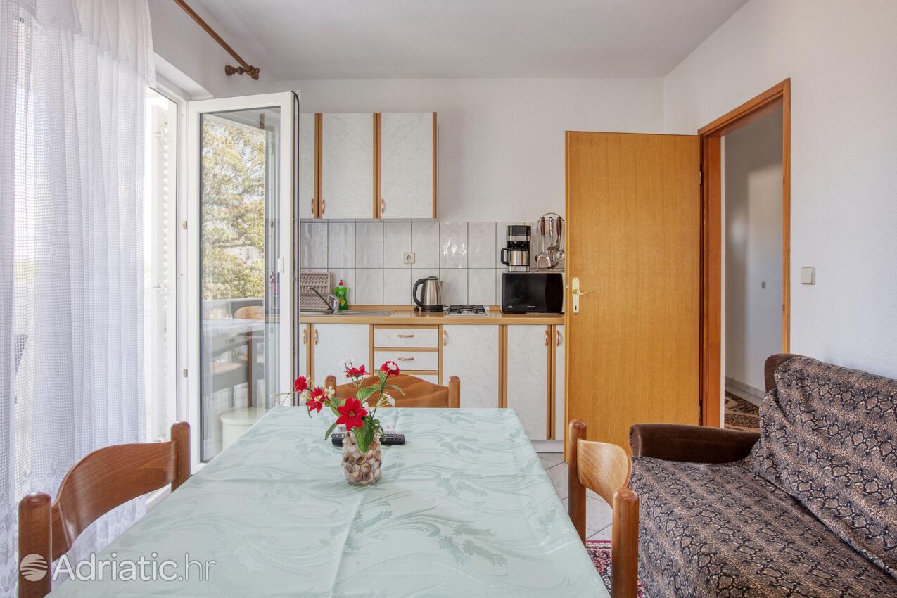 A-4219-d - Privátní ubytování - Apartmány s parkovištěm Zablaće, Šibenik