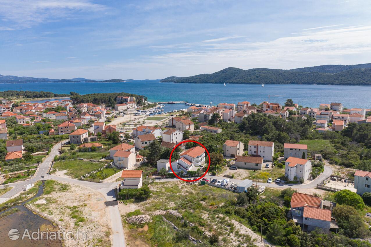 Objekt - Apartmány s parkovištěm Zablaće, Šibenik