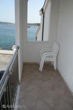 Apartments and rooms by the sea Rogoznica - 4223