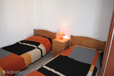 Apartments and rooms by the sea Rogoznica - 4223