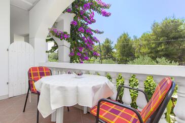 Appartamenti con piscina Vodizze - Vodice - 4231