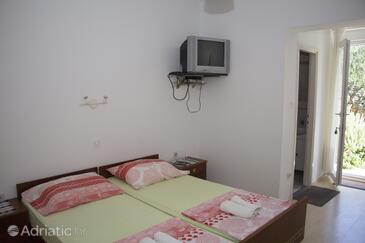 Apartmaji ob morju Vodice - 4234