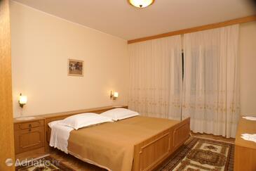 Apartments with parking space Vodice - 4246