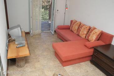 Apartmaji ob morju Vodice - 4248