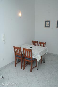 Appartamenti accanto al mare con piscina Brodarica, Sebenico - Šibenik - 4249