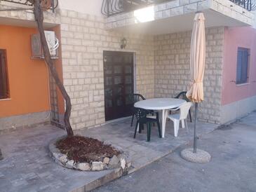 Apartments by the sea Zablaće, Šibenik - 4251