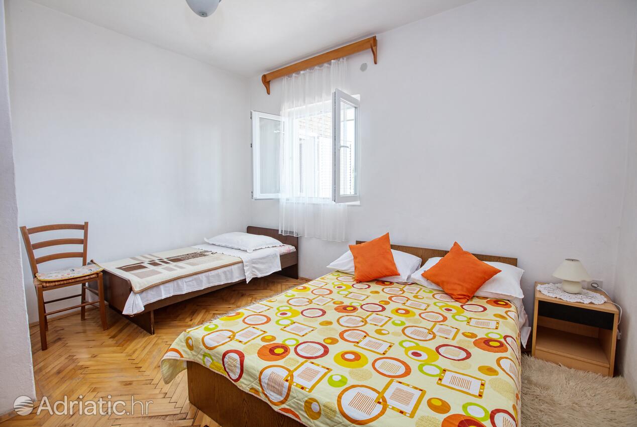 Appartamenti accanto al mare Zaboric, Sebenico - Šibenik - 4257