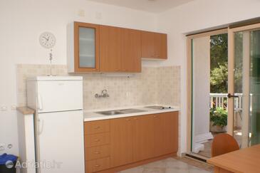 Appartamenti accanto al mare Razanj, Rogosnizza - Rogoznica - 4265