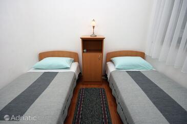 Apartmani s parkingom Vantačići, Krk - 427